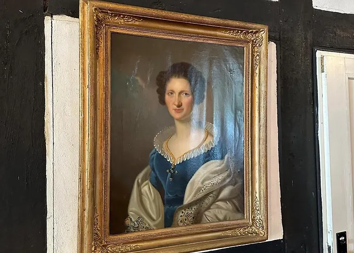 빌라 Large With Park Affinghausen