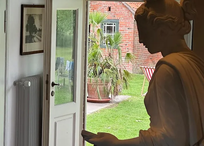 Villa Large With Park