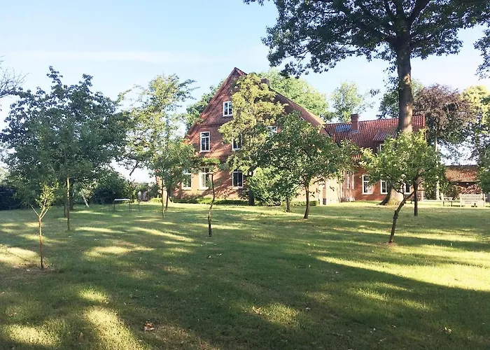 빌라 Large With Park Affinghausen