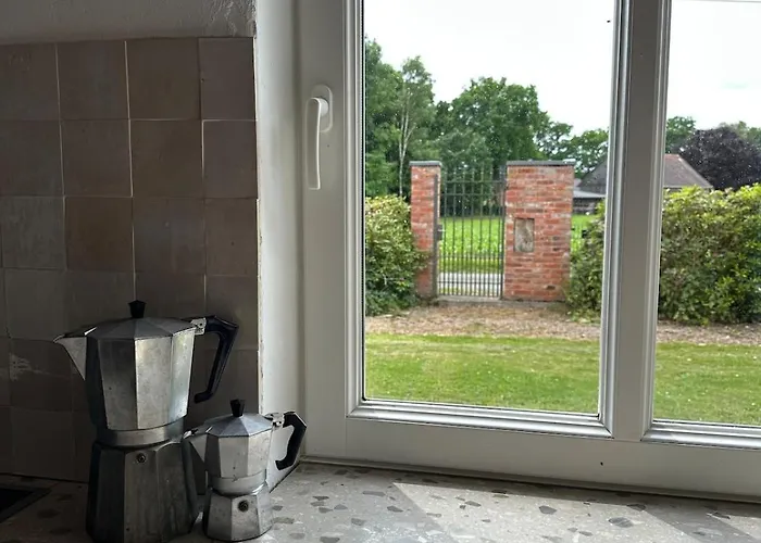 Large With Park Affinghausen